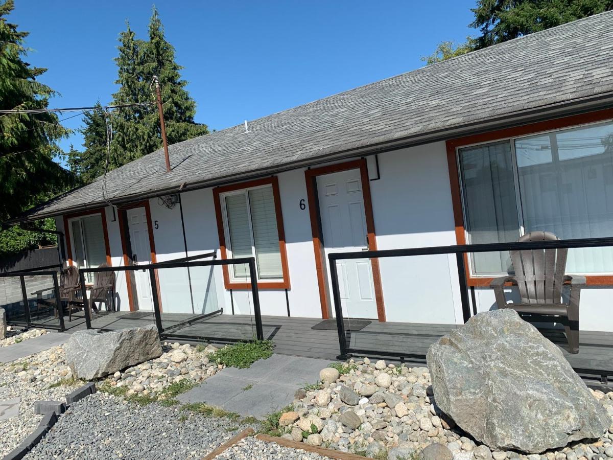 Oceanside Villas Sechelt Esterno foto