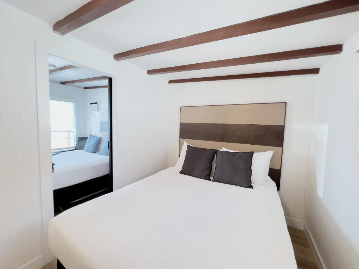 Oceanside Villas Sechelt Esterno foto