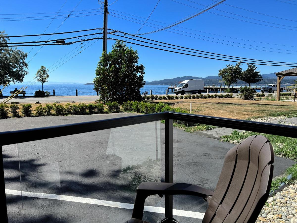 Oceanside Villas Sechelt Esterno foto