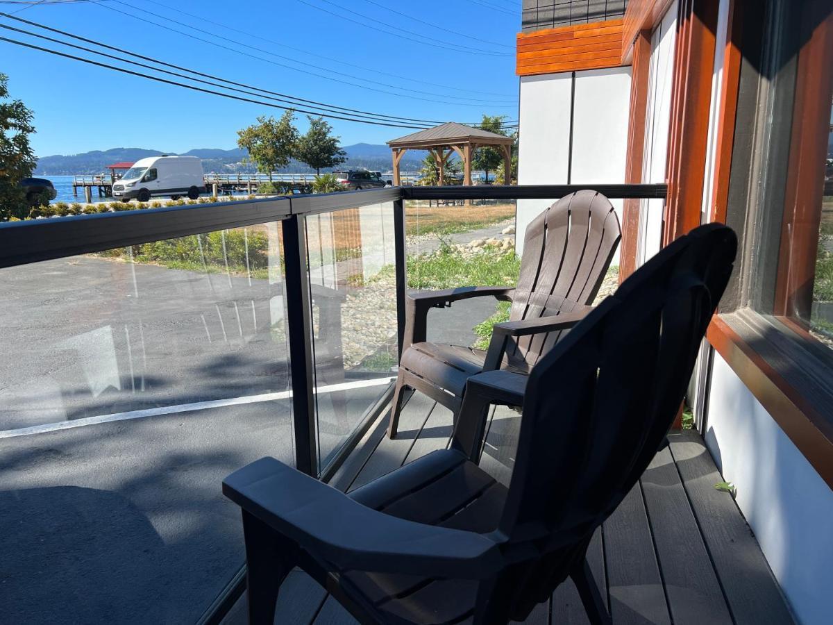 Oceanside Villas Sechelt Esterno foto