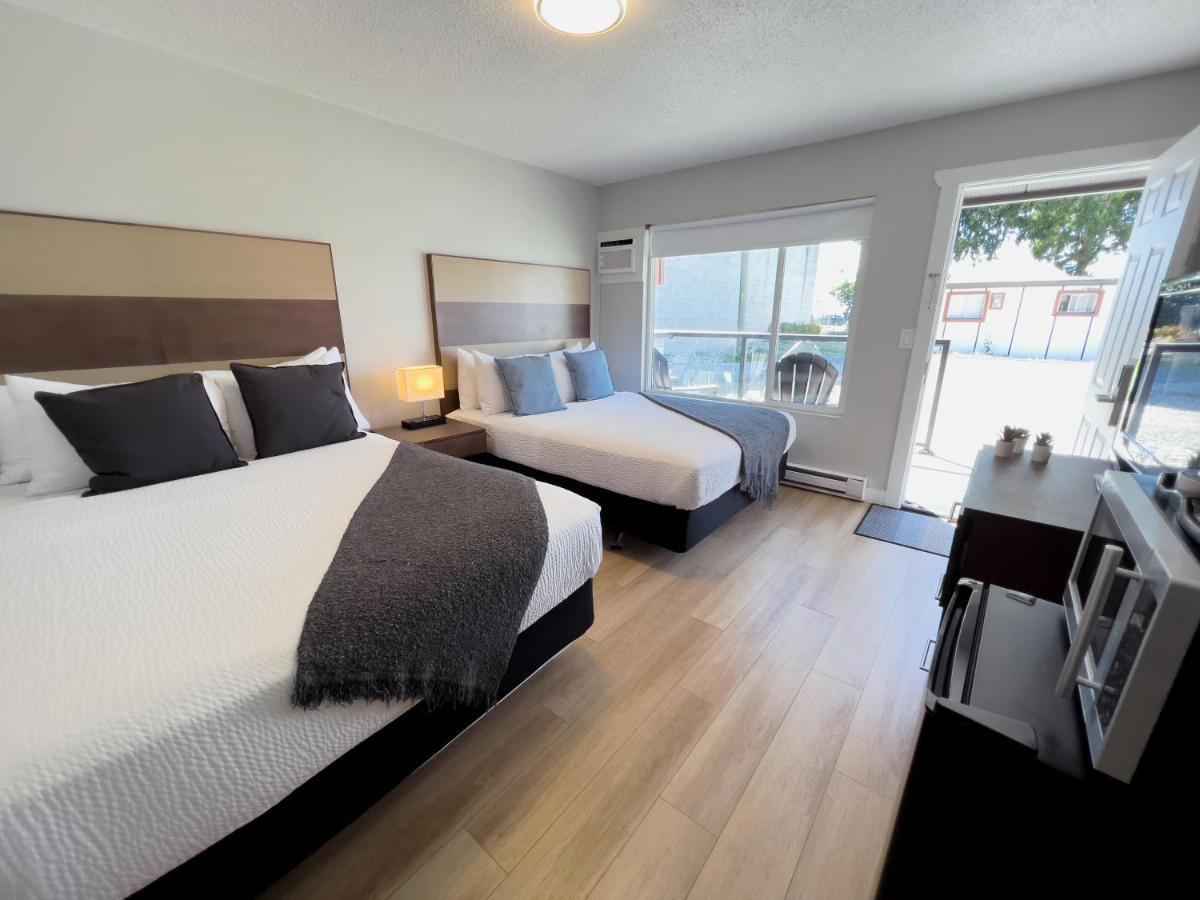 Oceanside Villas Sechelt Esterno foto