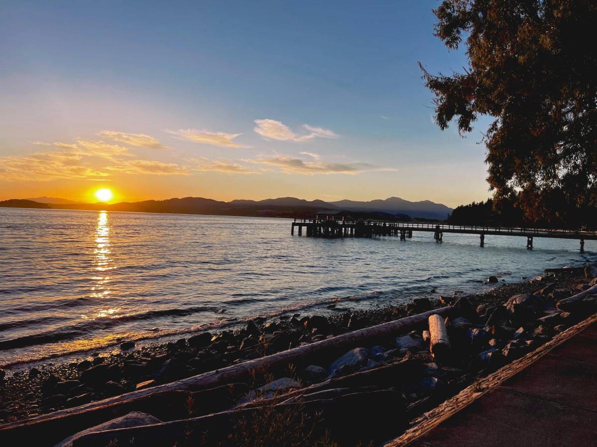 Oceanside Villas Sechelt Esterno foto