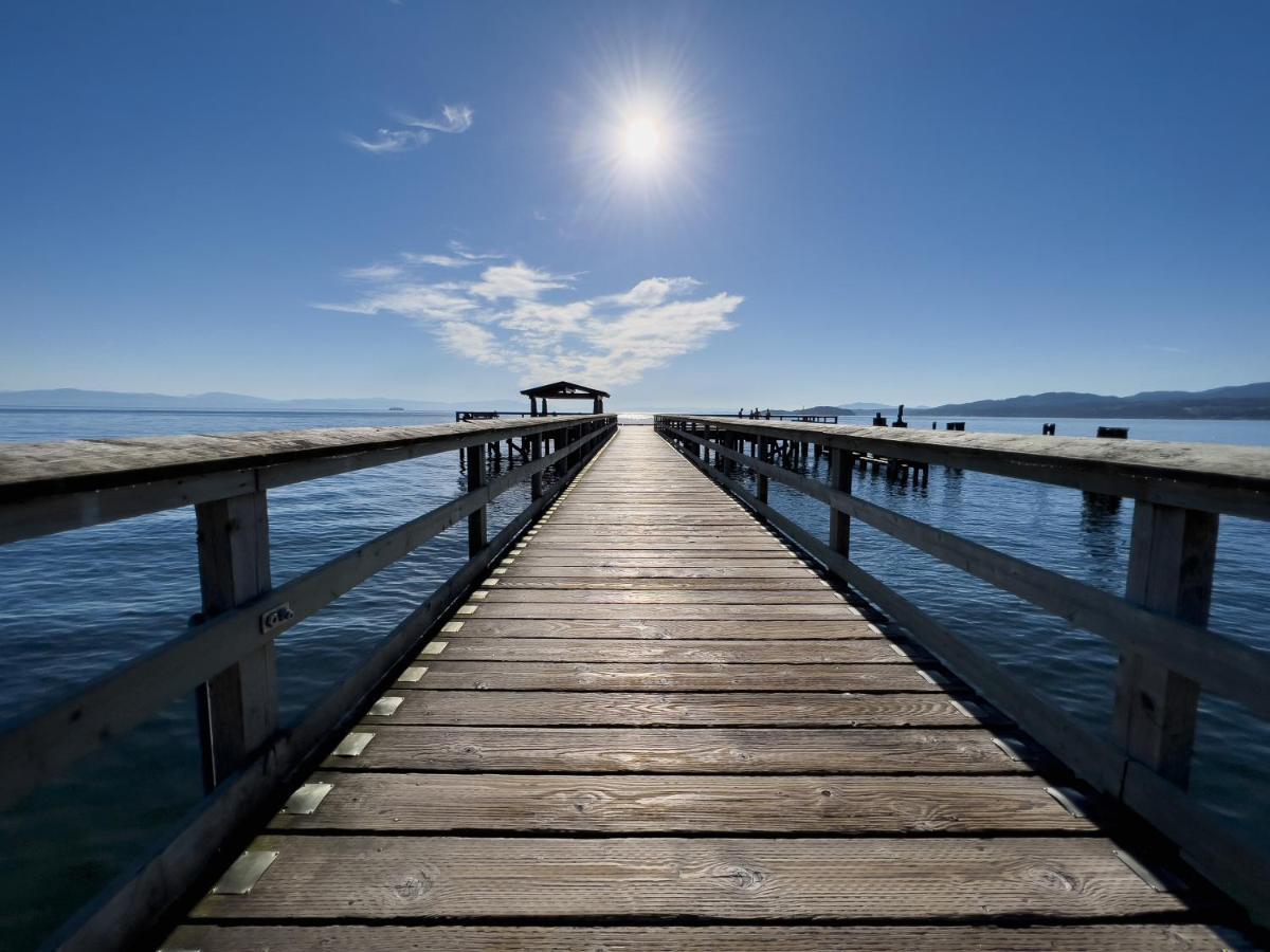 Oceanside Villas Sechelt Esterno foto