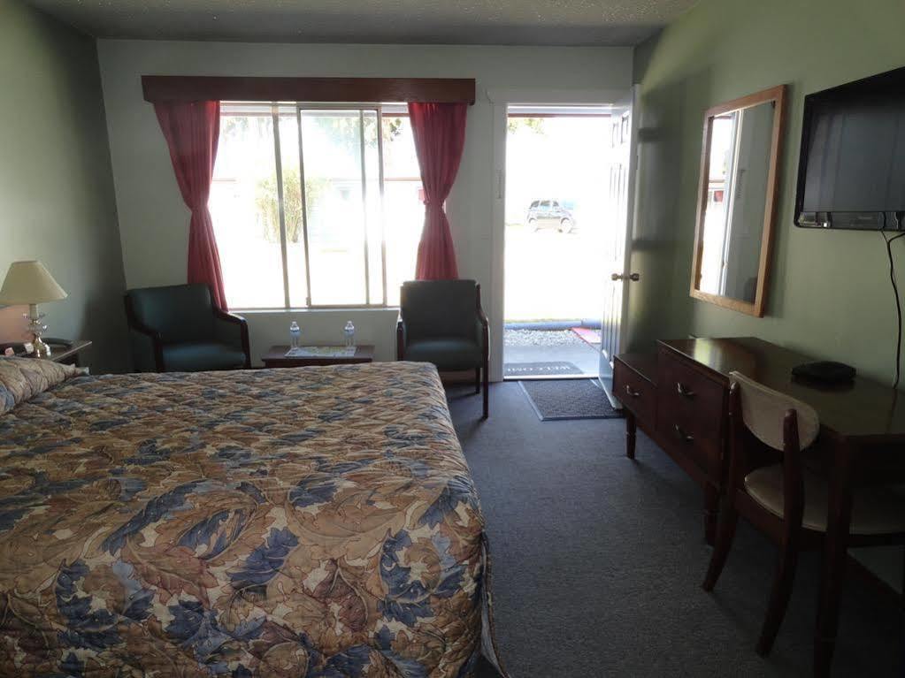 Oceanside Villas Sechelt Esterno foto